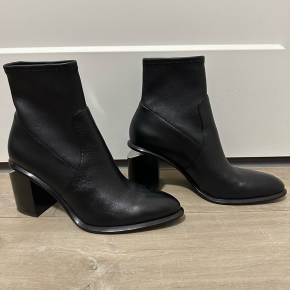 Alexander Wang Anna Stretch Bootie - Picture 4 of 10